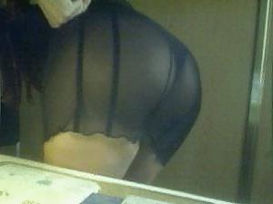 4P Latina cougar with ass