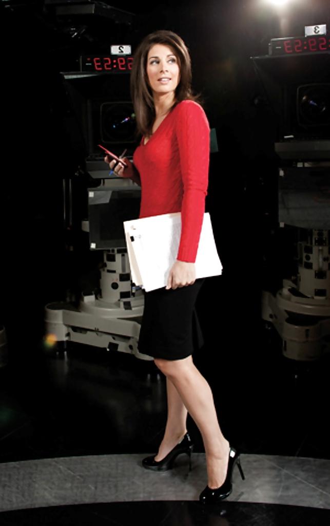 25P Let's Jerk Off Over ... Erin Burnett (CNN News Anchor)