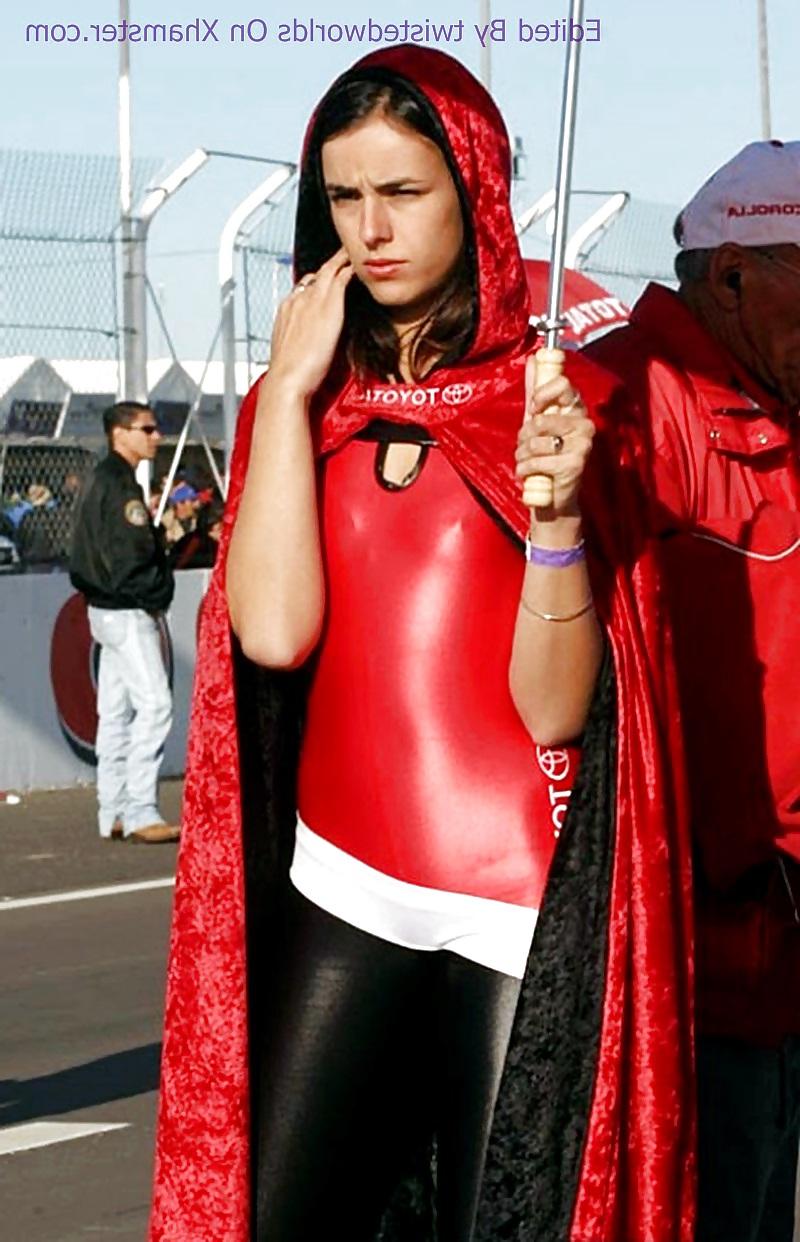 25P Race queen cameltoe erotica 5 By twistedworlds