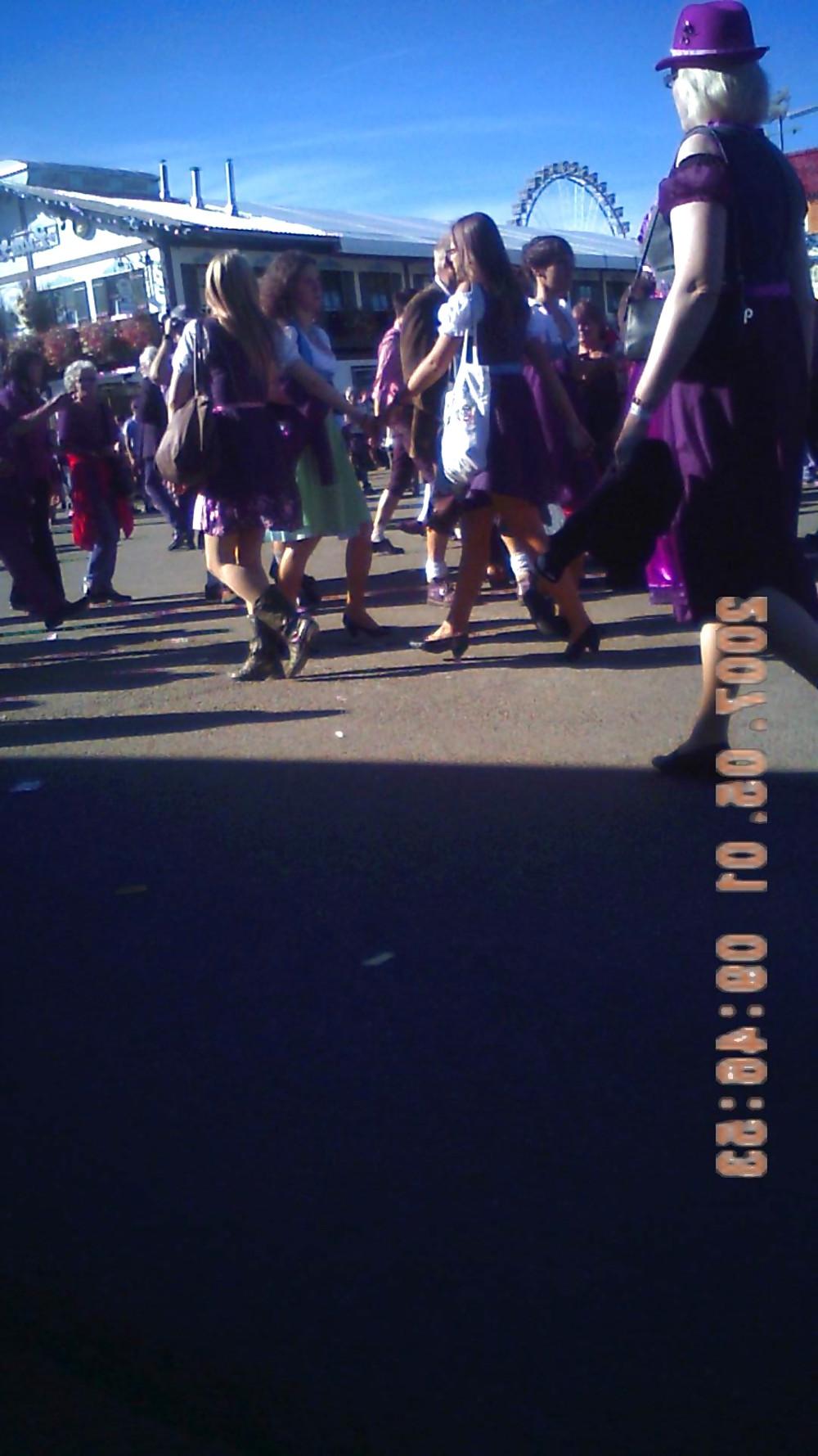 15P Oktoberfest Upskirt Caps, with faces