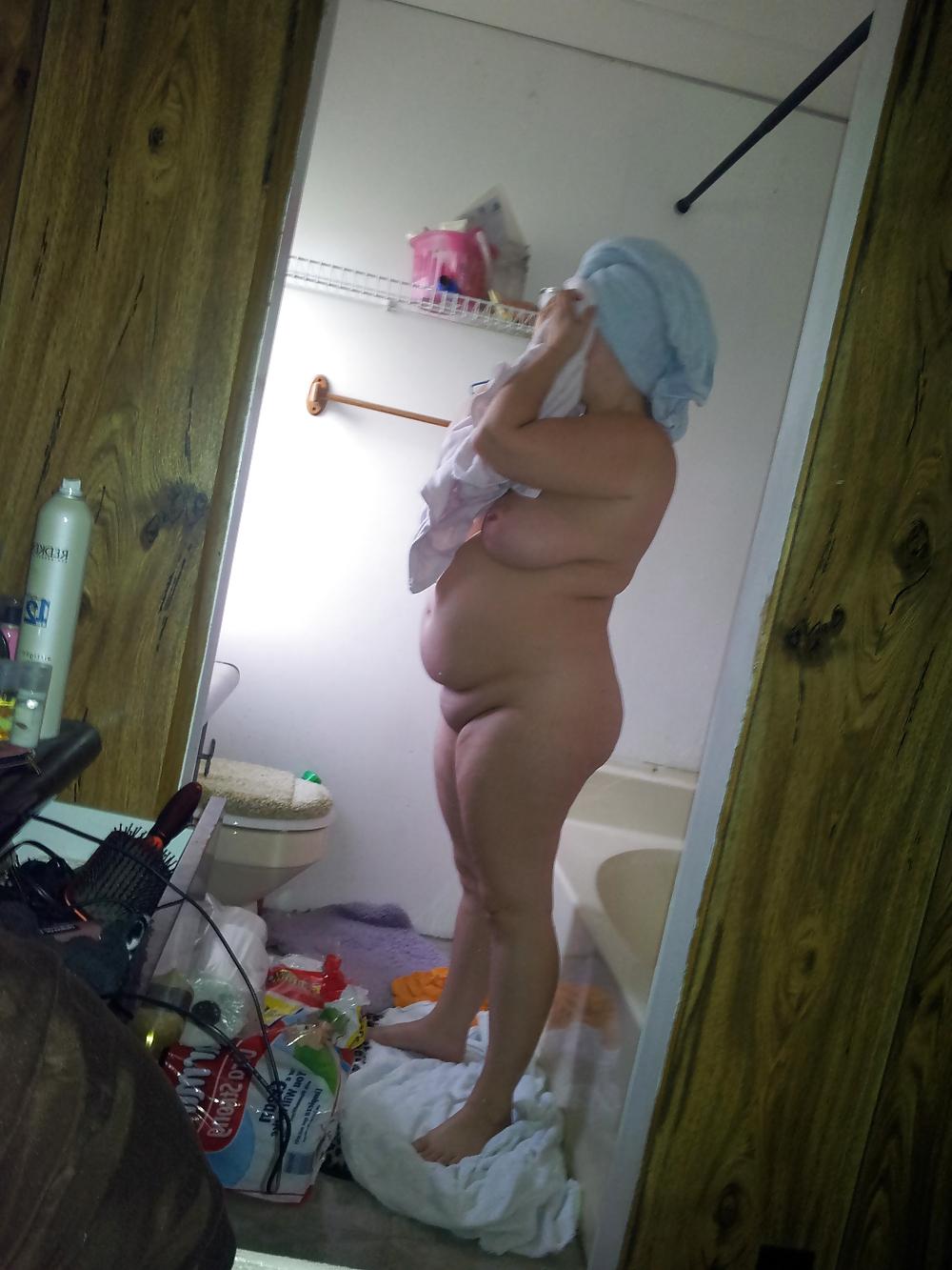 25P More Belly, Boobs and Butt