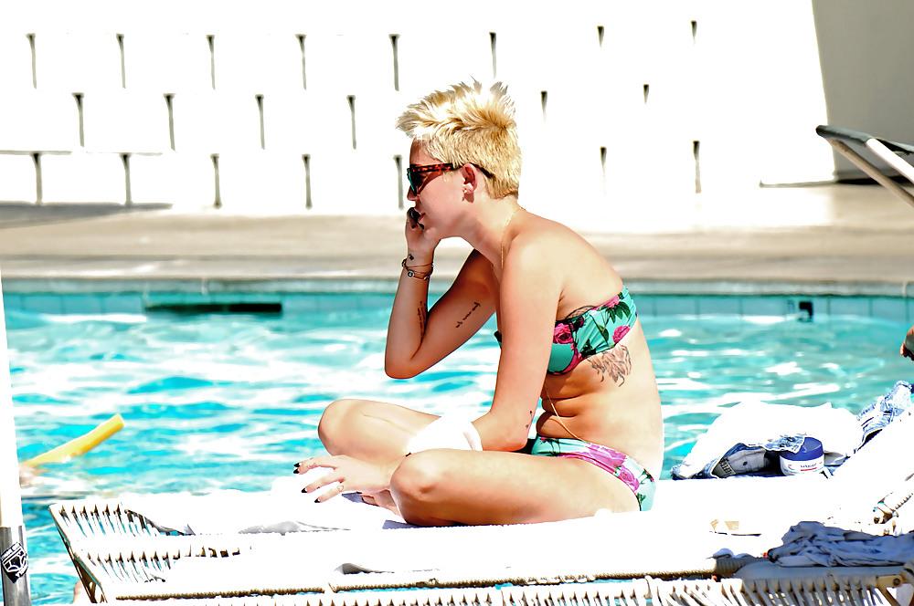 14P Sexy Miley Cyrus Bikini by Pool at Palm Desert Hotel 2013