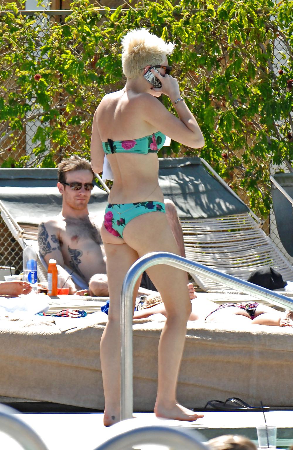 14P Sexy Miley Cyrus Bikini by Pool at Palm Desert Hotel 2013