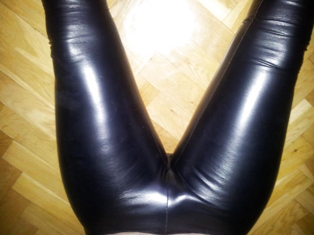 23P Shiny leggings and dildo