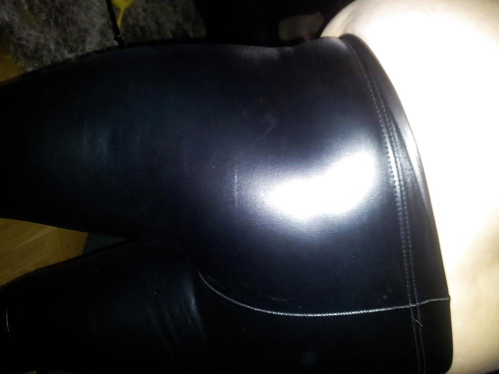 23P Shiny leggings and dildo