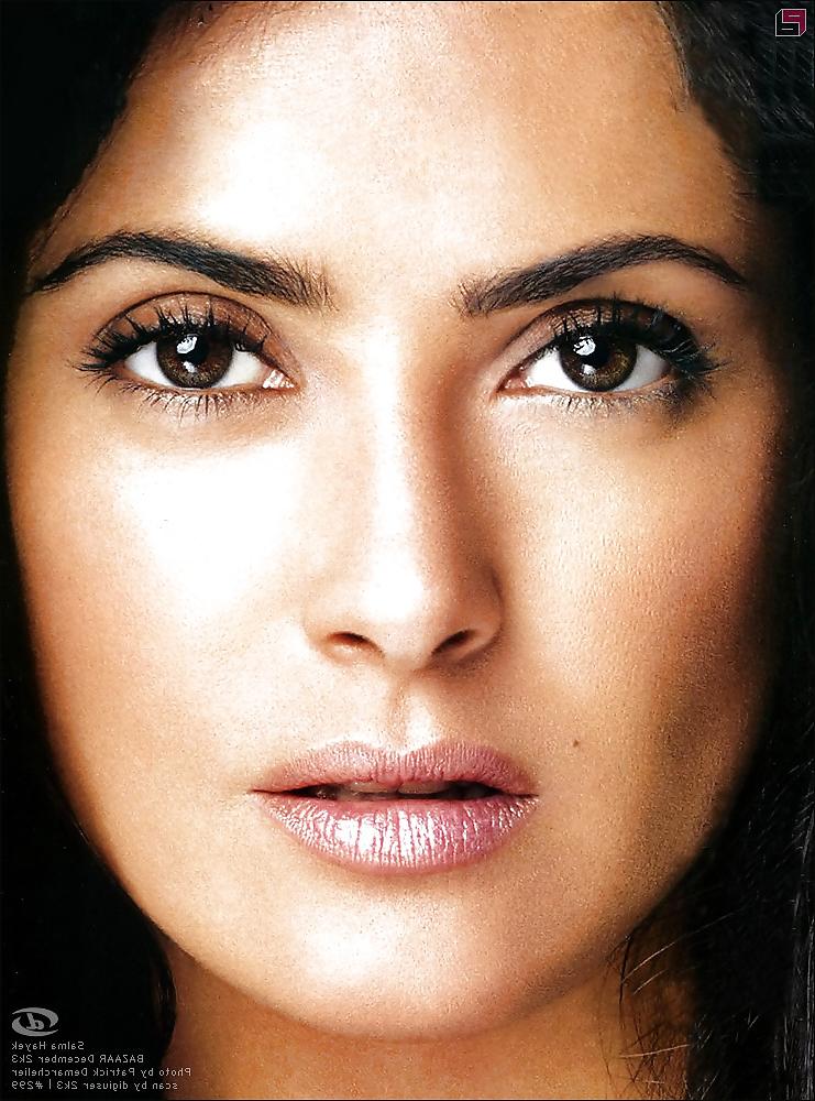 14P Hi Rez Salma Hayek for you wankers to jizz all over