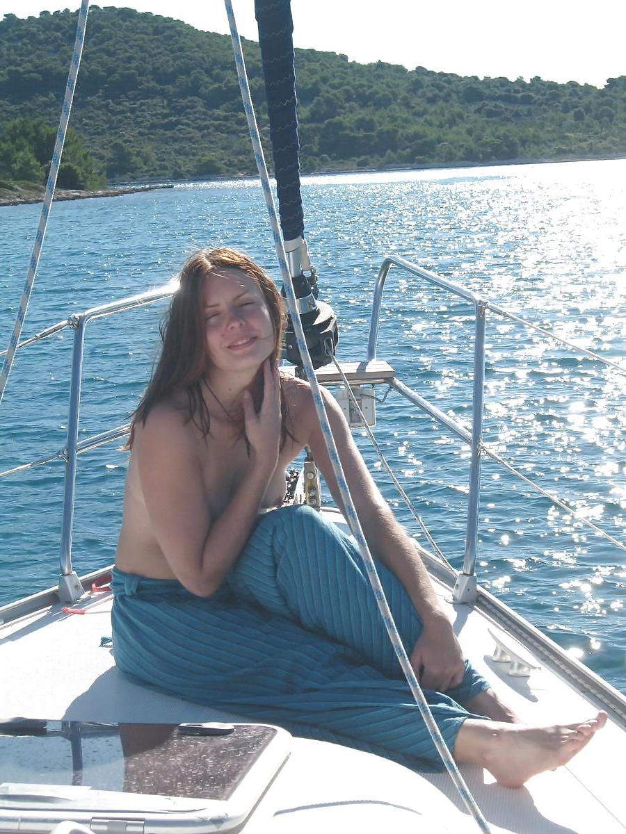 25P Show Your Tits 109