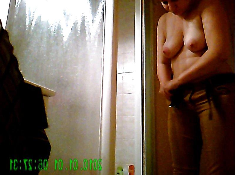 14P Chubby Hidden Shower 2