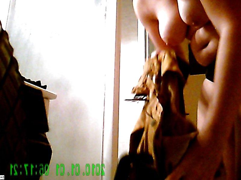 14P Chubby Hidden Shower 2