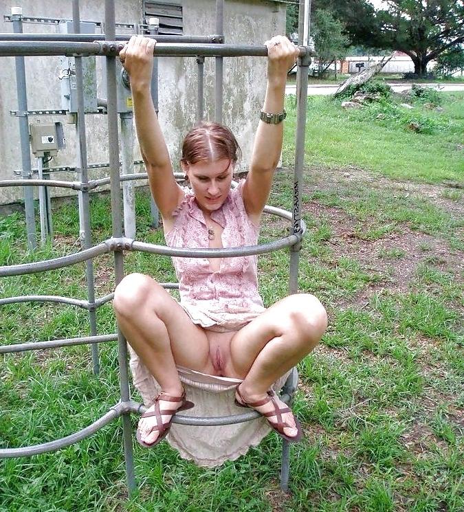 19P Real Wives Showing Off Their Nice Pussies