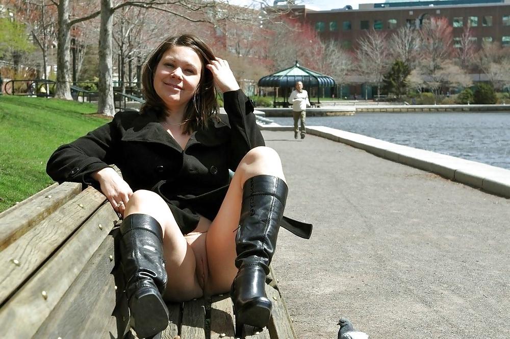 19P Real Wives Showing Off Their Nice Pussies