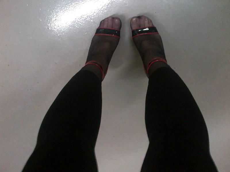 24P Cum all over my heels bitches!!!