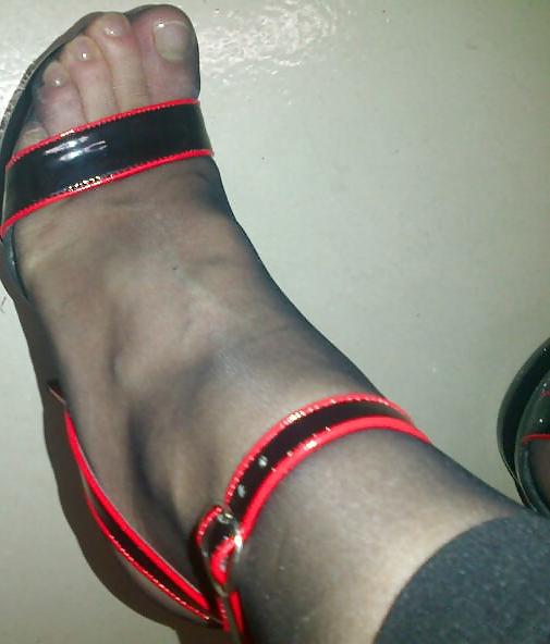 24P Cum all over my heels bitches!!!