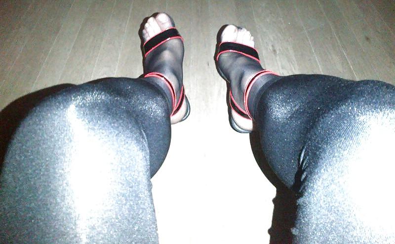 24P Cum all over my heels bitches!!!