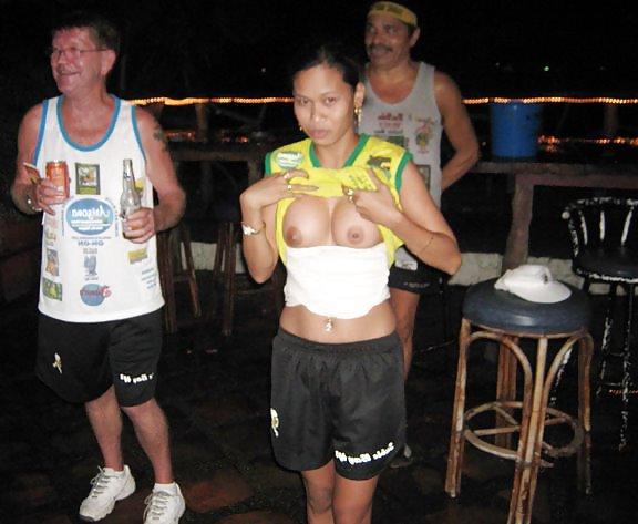25P Show Your Tits 110