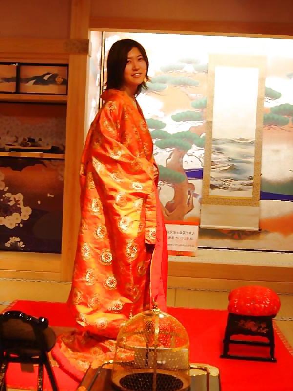 22P Single girl in Satin Robe or Kimono