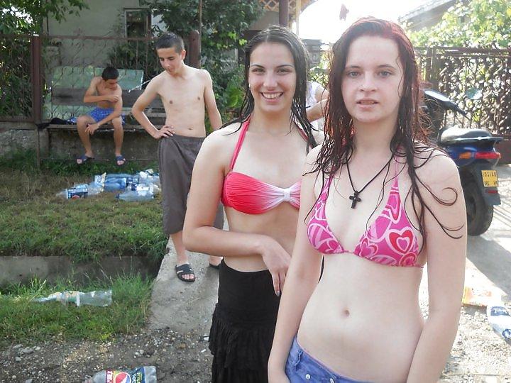 16P IOANA romania slut , fuck in ass in pussy or in mouth?