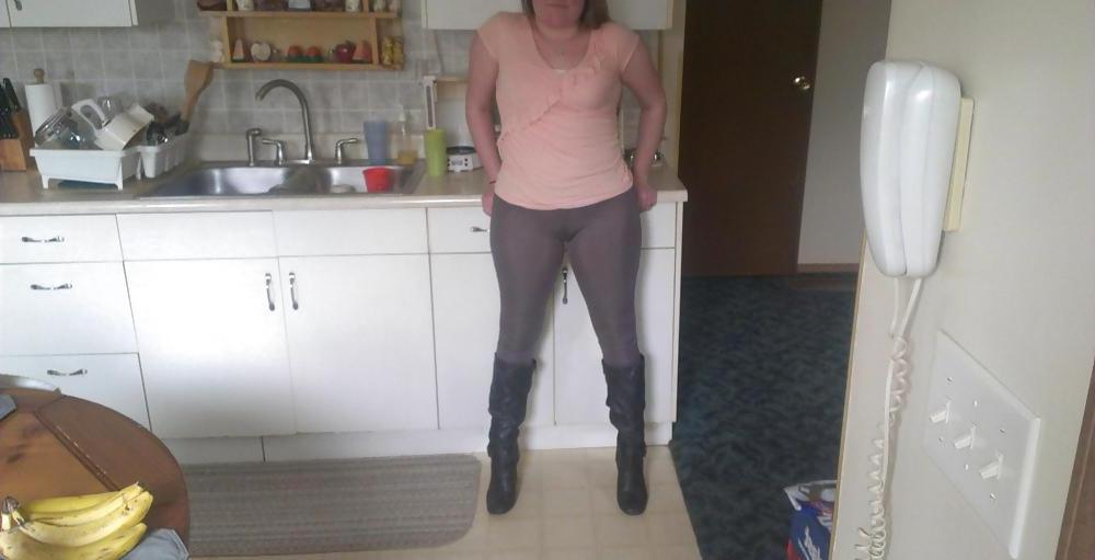 14P Teen gf in leggings 2