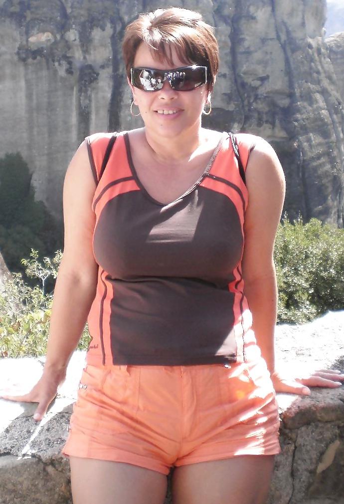 25P Mature Camel Toes