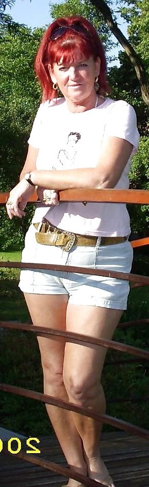 25P Mature Camel Toes