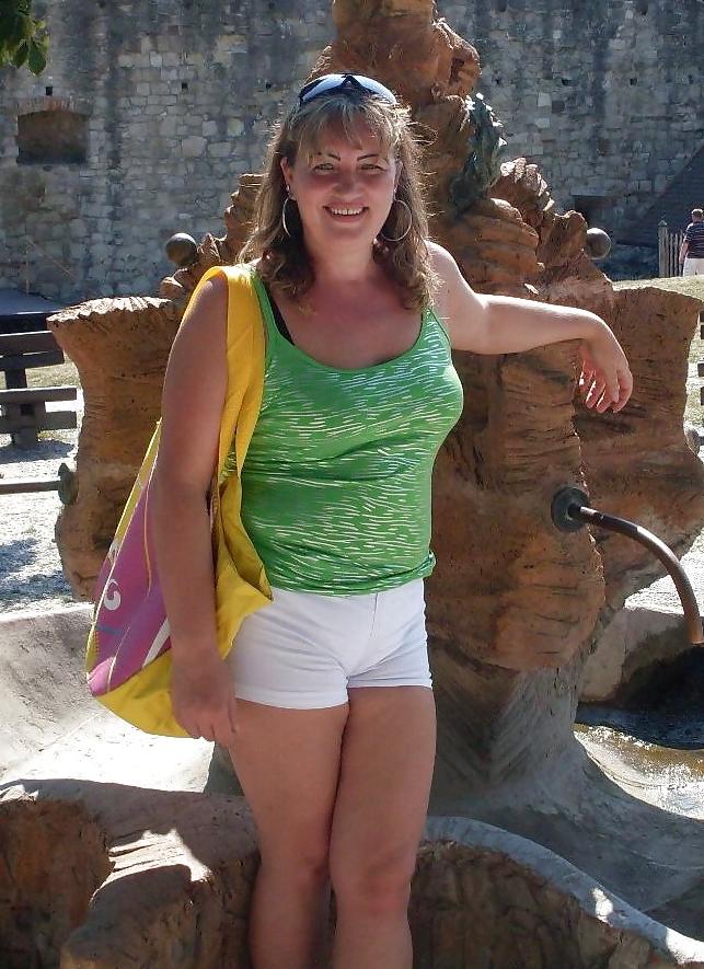 25P Mature Camel Toes