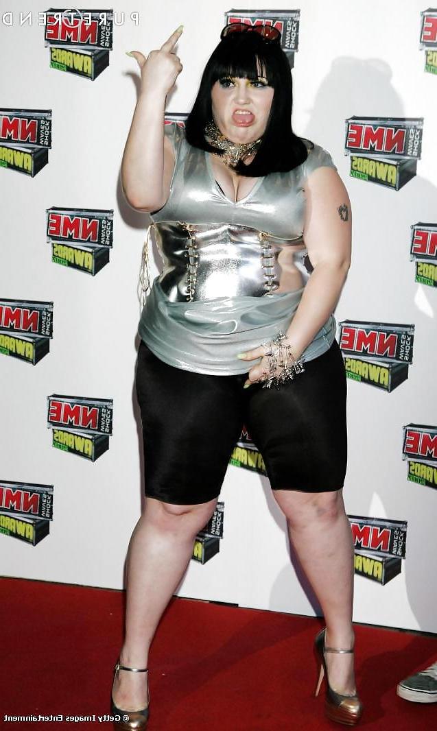 25P Beth Dito de Gossip sexy
