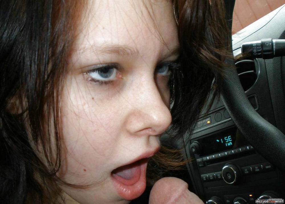 13P Topless in the car