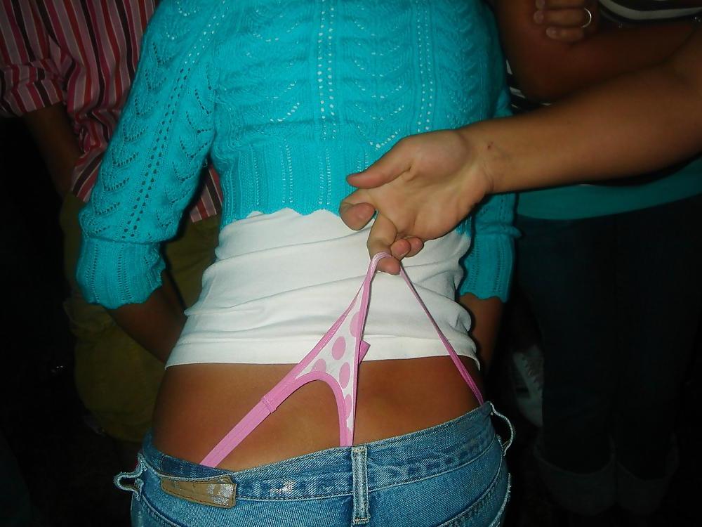 25P Bikinis pantys and nice butts