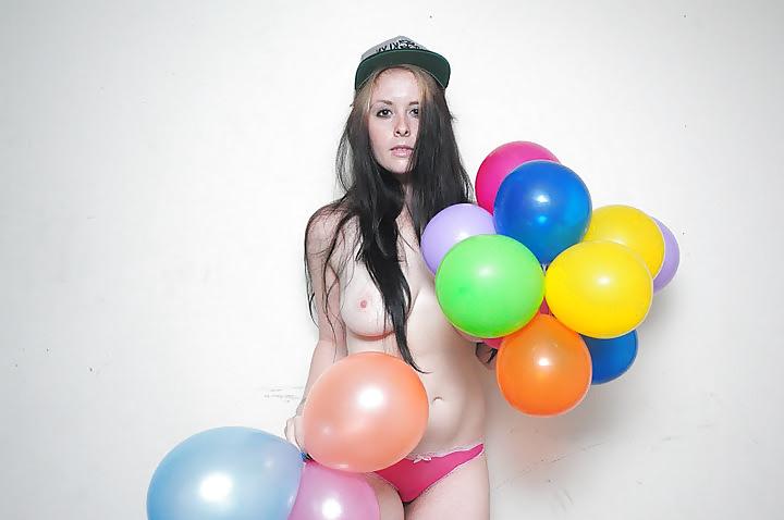 25P Show Your Tits 42