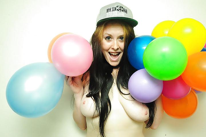 25P Show Your Tits 42