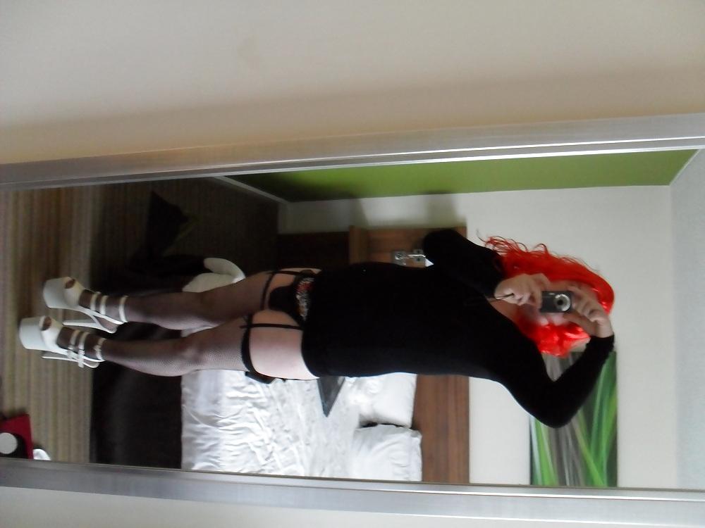 9P Hotel-Posing und Spielzeugspaß