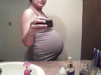 17P Pregnant Big Belly Twins