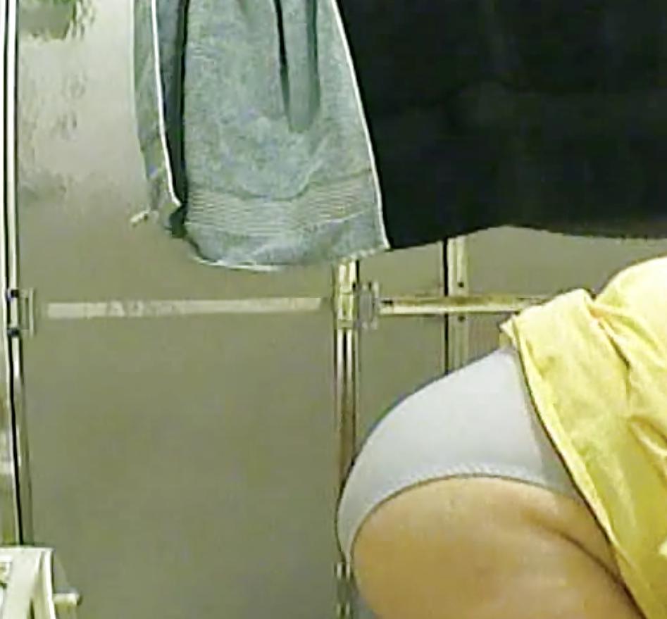 16P Mother in law smelling her own panties