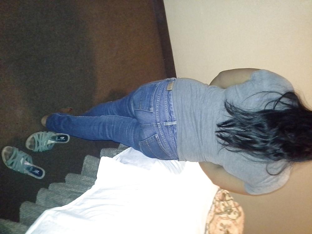 24P A shy girl