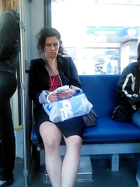 15P Voyeur 7 - Pretty pregnant upskirt thighs