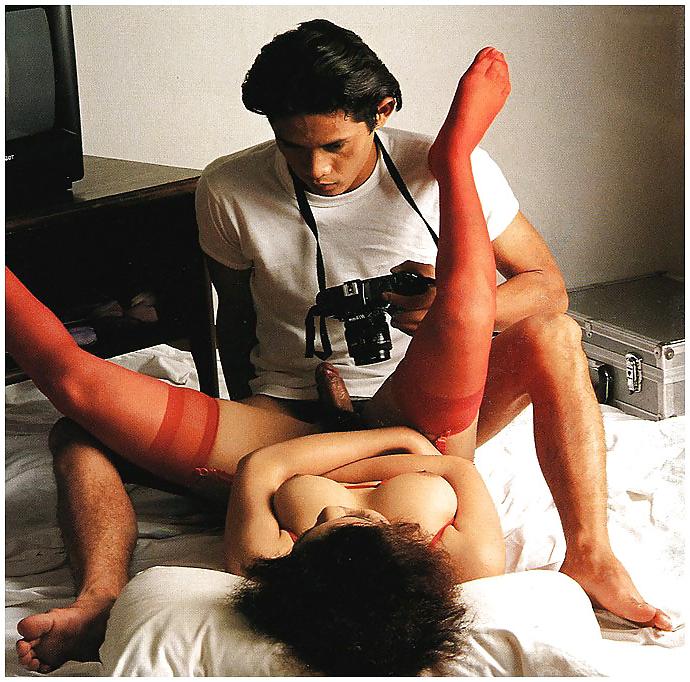 25P Thai couple going at it good