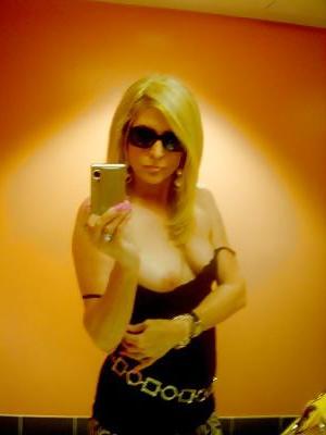 10P Stunning blonde cougar