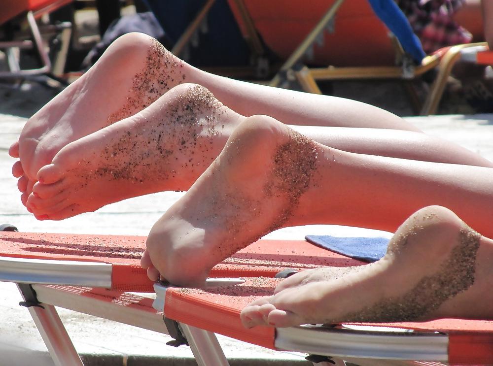 25P Beach candids 6