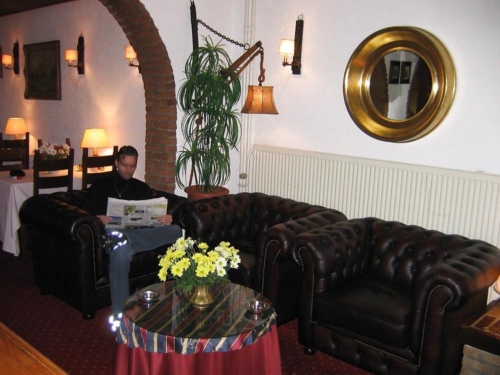 12P My mums hotel