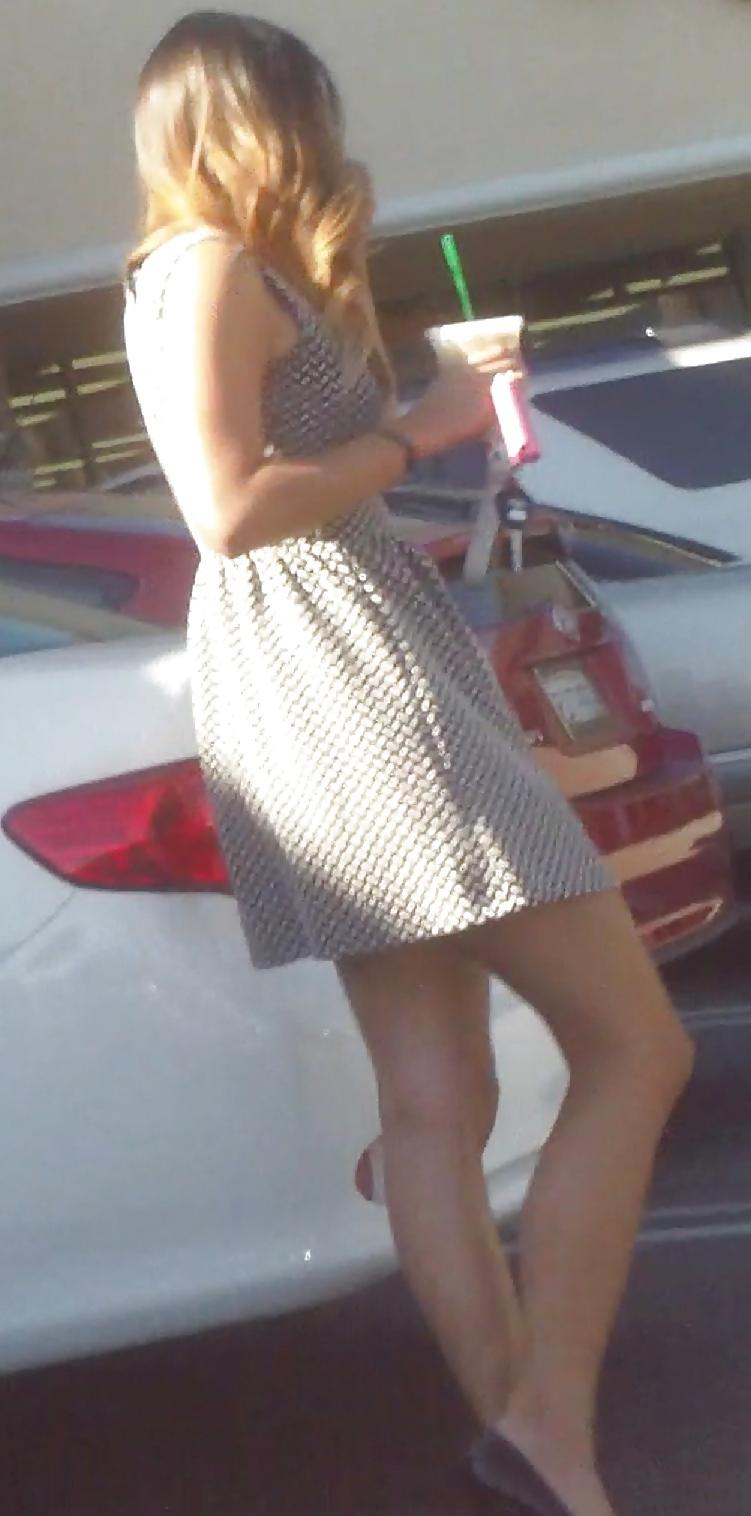25P Sexy teen butts & ass in short skirts 
