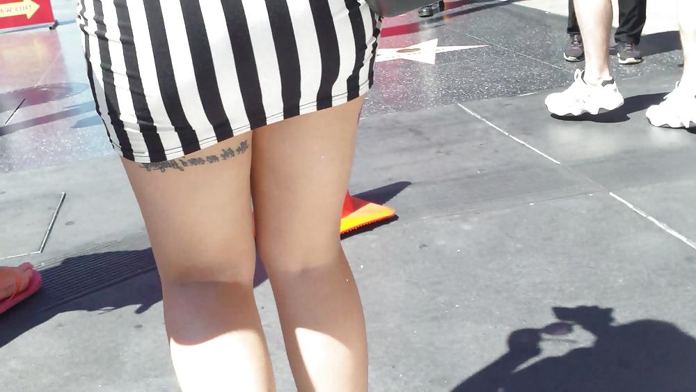 25P Sexy teen butts & ass in short skirts 