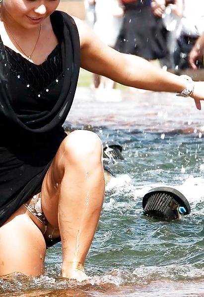 25P Beautiful Upskirt 16 by Voyeur TROC