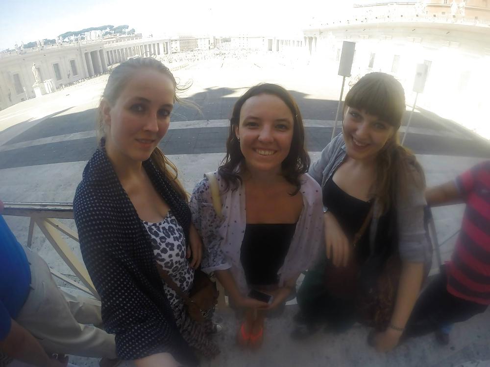 25P Hot or Not sluts? (leave comments plz)