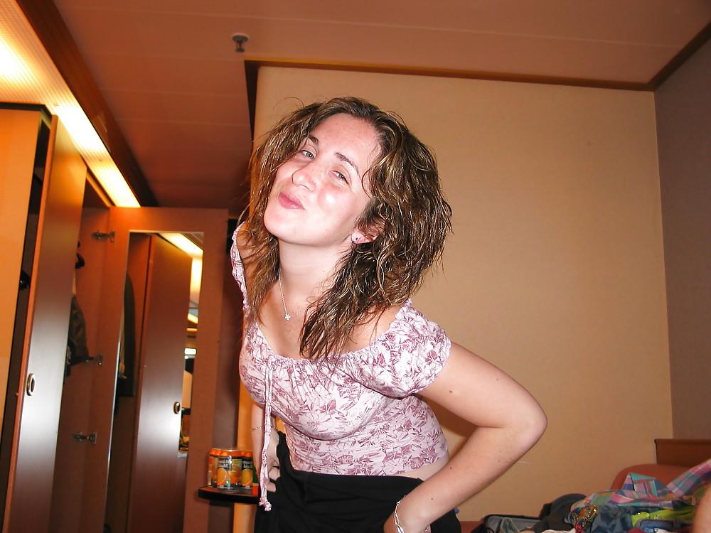21P Hotel Sluts 8