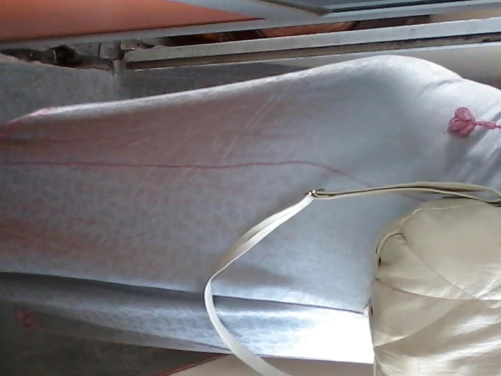 9P Arab mature huge ass ans smelly soles