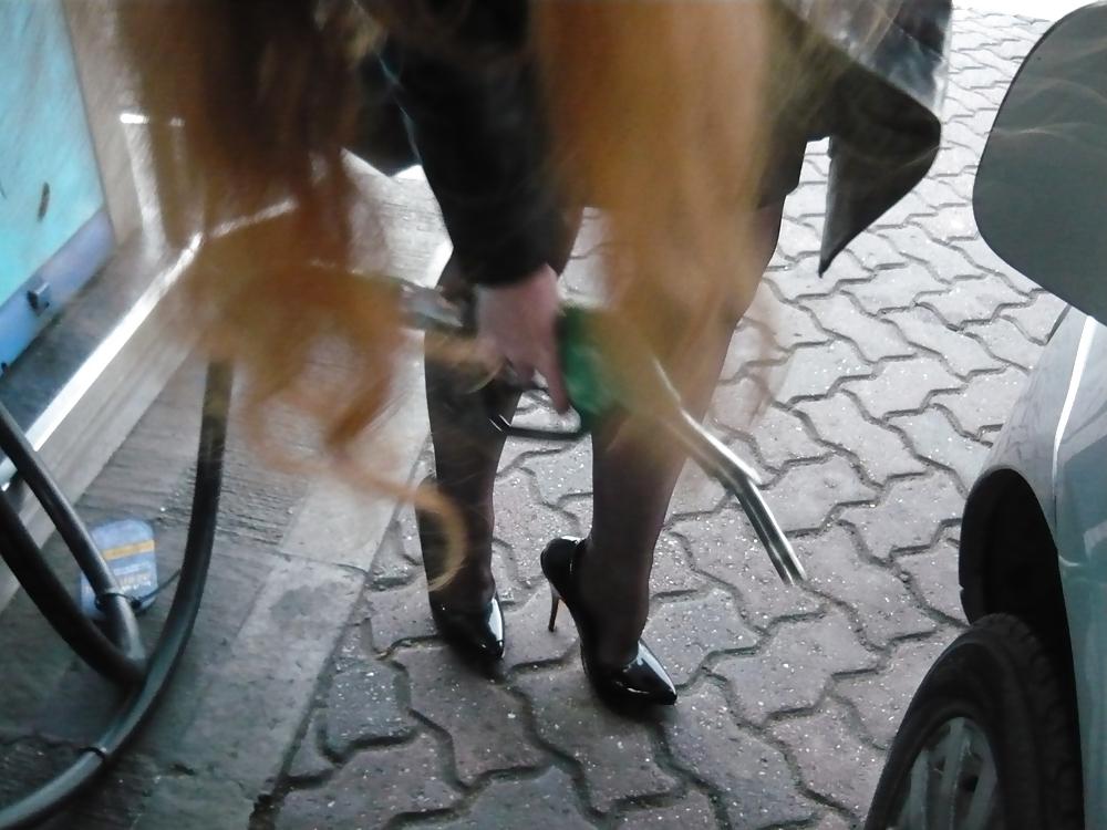 25P Shoe Fun # 3 (On the move) 