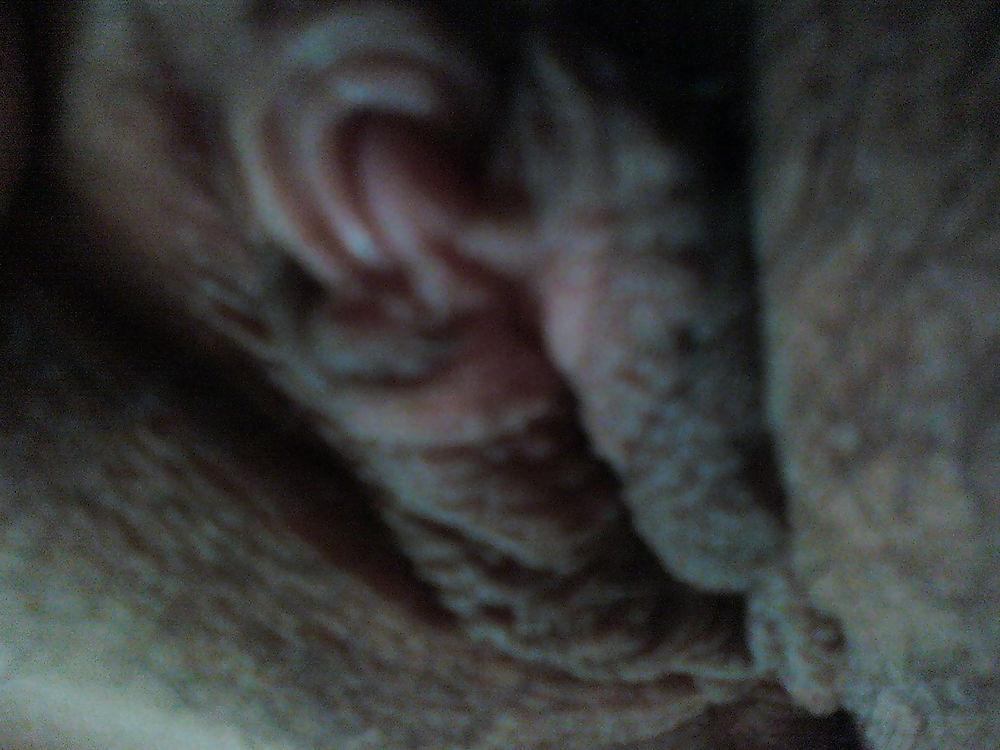 13P Mirame mi clitoris y conchita abierta 