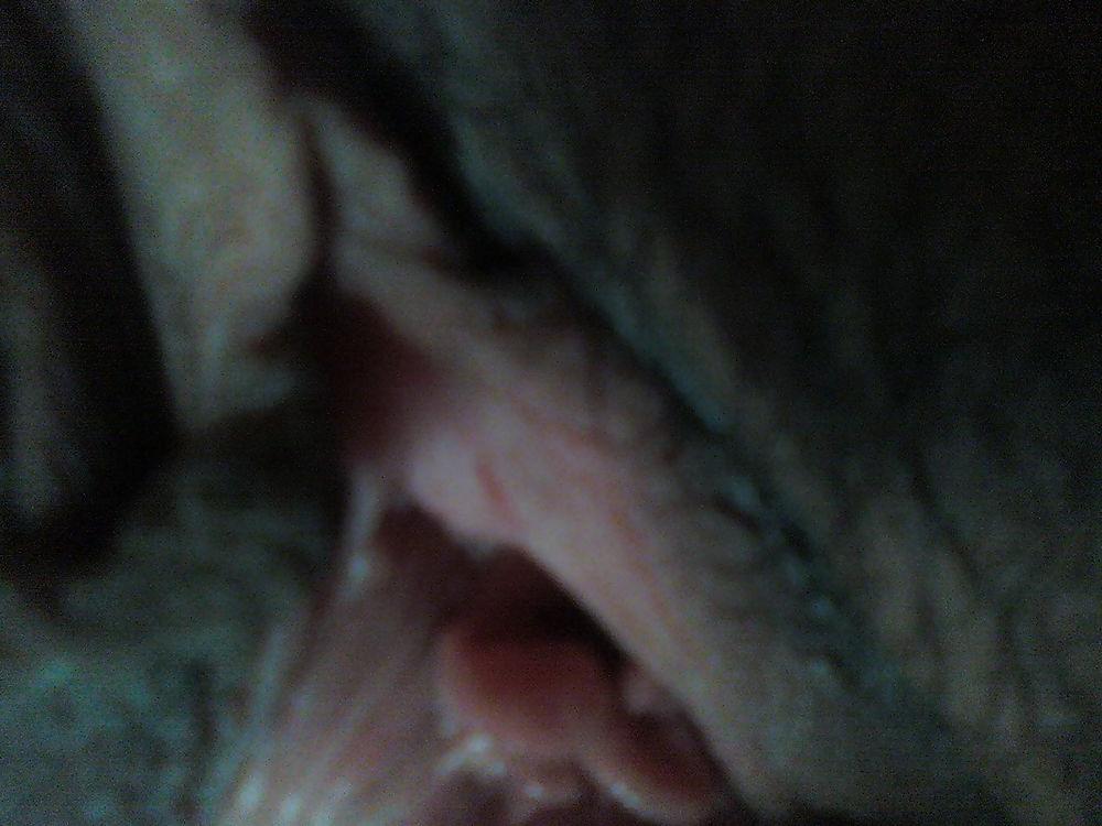 13P Mirame mi clitoris y conchita abierta 