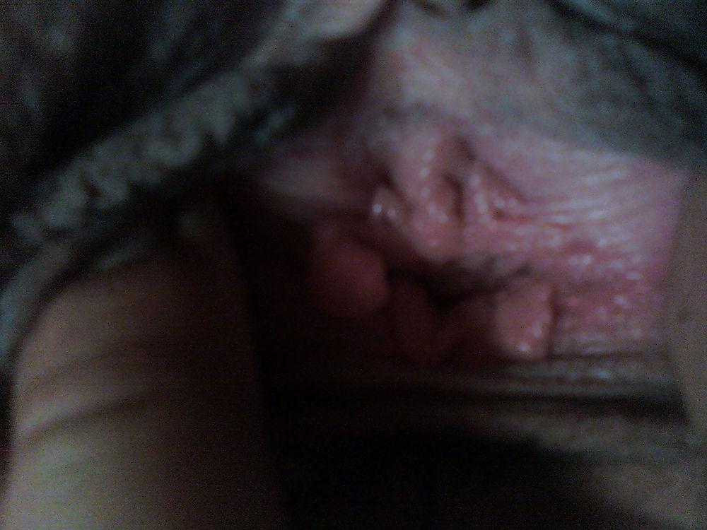 13P Mirame mi clitoris y conchita abierta 