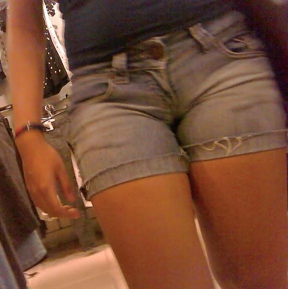 25P Cameltoe